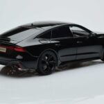 アウディ RS7 C8 スポーツバック ダーク Kengfai 1:18