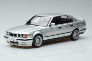 BMW アルピナ B10 4.6 E34 銀 MCG 1:18