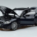 BMW M3 F80 Competition 青 Norev 1:18