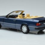 メルセデス 300 CE-24 A124 カブリオレ ノーティカルブルー 限定版 Norev 1:18