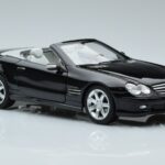 メルセデス SL500 R230 黒 Norev 1:18