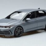 フォルクスワーゲン ゴルフ Mk8 GTI Norev 1:18