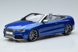 アウディ RS5 B8 カブリオレ ブルー GT Spirit 1:18