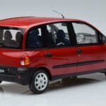 Fiat フィアット Multipla Otto 1:18 1:18 レジン