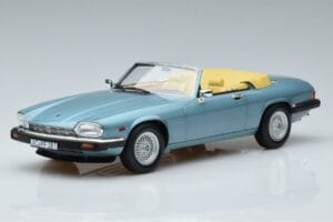 Jaguar XJS V12 カブリオレ ライトブルーメタリック Norev 1:18