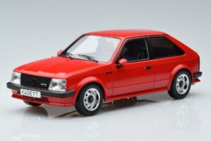 Opel Kadett D GTE ハッチバック レッド MCG 1:18
