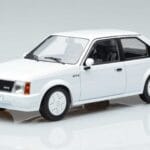 Opel Opel Kadett D GTE ハッチバック ホワイト MCG 1:18 1:18 メタル