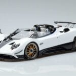 Pagani パガーニ ゾンダ HP バルケッタ カーボンファイバー ホワイト LCD 1:18 1:18 メタル
