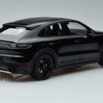 Porsche ポルシェ Cayenne S Coupe Minichamps 1:18 1:18 メタル