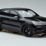 Porsche ポルシェ Cayenne S Coupe Minichamps 1:18 1:18 メタル