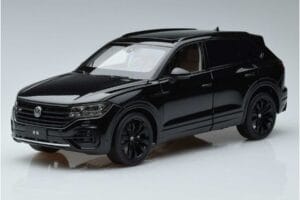 フォルクスワーゲン Touareg CR 黒 FAW 1:18