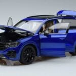 Volkswagen フォルクスワーゲン Touareg CR 青 FAW 1:18 1:18 メタル