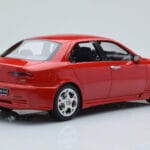 Alfa Romeo 156 GTA レッド Otto 1:18 - image 2 of 6