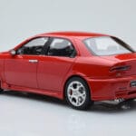 Alfa Romeo 156 GTA レッド Otto 1:18 - image 5 of 6