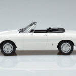 Alfa Romeo 2000 Spider ホワイト Norev 1:18 - image 4 of 7