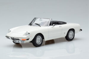 Alfa Romeo 2000 Spider ホワイト Norev 1:18