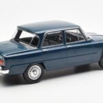 Alfa Romeo Giulia TI ペトロール ブルー Norev 1:18 - image 2 of 6
