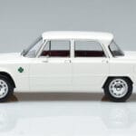 Alfa Romeo Giulia Ti Super Norev 1:18 187970 メタル - image 3 of 6