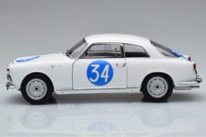 Alfa Romeo Giulietta SV #34 Targa Florio 1960 Kyosho 1:18 08957C メタル - 画像 4/9