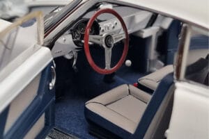 Alfa Romeo Giulietta SV #34 Targa Florio 1960 Kyosho 1:18 08957C メタル - 画像 7/9