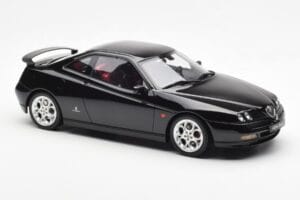 Alfa Romeo GTV V6 916 ブラック Otto 1:18 OT1057 レジン - 画像 4/6