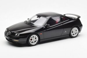Alfa Romeo GTV V6 916 ブラック Otto 1:18