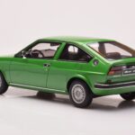 Alfa Romeo Alfasud Sprint グリーン Otto 1:18 - image 5 of 6