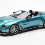 Aston Martin V12 Vantage Roadster タヨスターコイズグリーン GT Spirit 1:18
