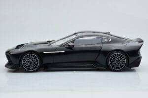 Aston Martin Victor ブラック GT Spirit 1:18 GT428 レジン - 画像 3/6