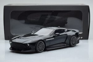 Aston Martin Victor ブラック GT Spirit 1:18 GT428 レジン - 画像 6/6
