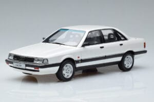 Audi 200 Quattro C3 ホワイト Otto 1:18 OT408 レジン