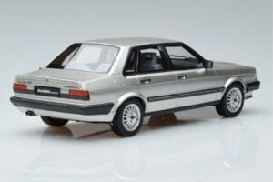 Audi 80 B2 Quattro Otto 1:18 OT940 レジン - 画像 2/6