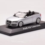 Audi A3 8P カブリオレ シルバー Minichamps 1:43 - image 2 of 4