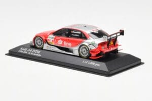 Audi A4 B7 DTM Team Audi Sport Rosberg #18 M. Rockenfeller DTM 2008 Minichamps 1:43 400081718 メタル - 画像 3/4