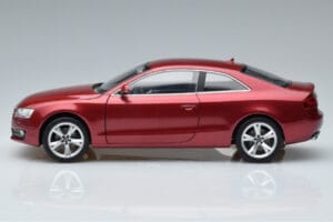 Audi A5 B8 ガーネットレッド Norev 1:18 188352 メタル - 画像 4/7