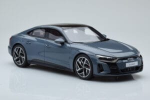 Audi E-Tron GT グレー GT Spirit 1:18 GT393 レジン - 画像 4/6