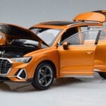 Audi Q3 F3 オレンジ FAW 1:18 05730Q32019 メタル - image 2 of 7
