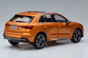 Audi Q3 F3 オレンジ FAW 1:18 05730Q32019 メタル - 画像 3/7