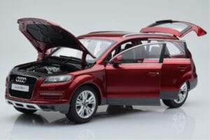 Audi Q7 4L ガーネットレッド Kyosho 1:18 09222R メタル - 画像 2/8