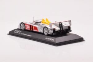 Audi R10 TDI LMP1 #7 R. Capello / T. Kristensen / A. McNish 24 Hours of Le Mans 2006 Minichamps 1:43 400061607 メタル - 画像 3/4