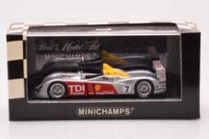 Audi R10 TDI LMP1 #7 R. Capello / T. Kristensen / A. McNish 24 Hours of Le Mans 2006 Minichamps 1:43 400061607 メタル - 画像 4/4