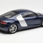 Audi R8 4.2 FSI V8 ブルー Kyosho 1:18 - image 3 of 8