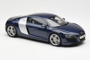 Audi R8 4.2 FSI V8 ブルー Kyosho 1:18 09213BL メタル - 画像 6/8
