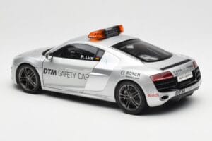 Audi R8 5.2 DTM Safety Car 2010 Kyosho 1:18 09216DTM メタル - 画像 7/8