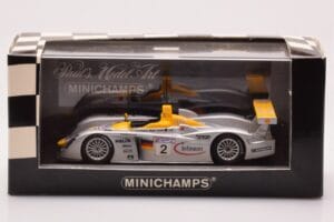 Audi R8 Infineon #2 L. Aiello / R. Capello / Pescatori 2nd Place 24 Hours of Le Mans 2001 Minichamps 1:43 400011202 メタル - 画像 4/4