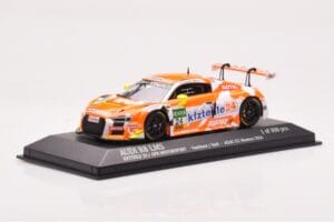 Audi R8 LMS #24 Kfzteile24 APR Motorsport L. Vanthoor / C. Stoll ADAC GT Masters 2016 Minichamps 1:43 437161124 メタル - 画像 2/4
