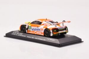 Audi R8 LMS #24 Kfzteile24 APR Motorsport L. Vanthoor / C. Stoll ADAC GT Masters 2016 Minichamps 1:43 437161124 メタル - 画像 3/4