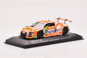 Audi R8 LMS #25 Kfzteile24 APR Motorsport F. Dobitsch / N. Sandstrom ADAC GT Masters 2016 Minichamps 1:43 437161125 メタル - 画像 2/4