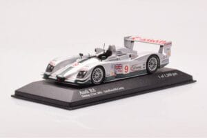 Audi R8 #9 M. Salo / Kane / McCarthy Sebring 12 Hours 2003 Minichamps 1:43 400031399 メタル - 画像 2/4