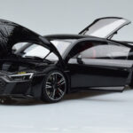 Audi R8 Performance ブラック Kengfai 1:18 - image 2 of 10